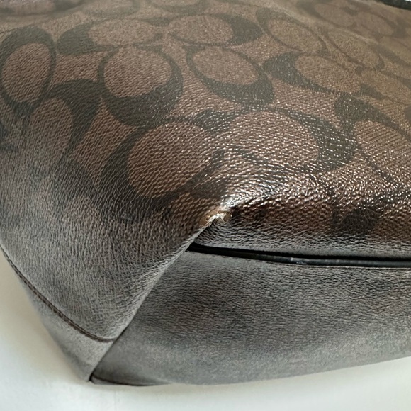 COACH WOMEN’S SIGNATURE STREET ZIP TOTE BLACK/ BROWN - Picture 9 of 15